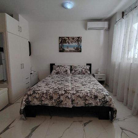 Studio-Apartman Ella Poreč Eksteriør bilde