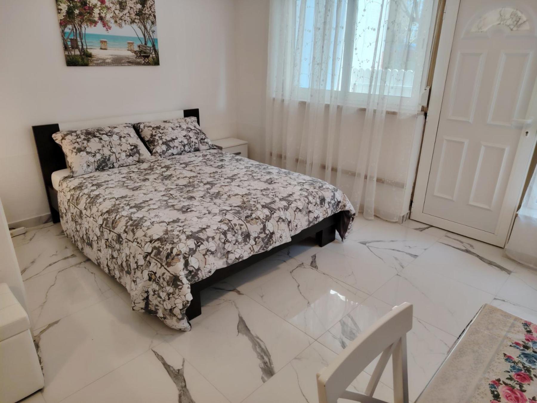 Studio-Apartman Ella Poreč Eksteriør bilde