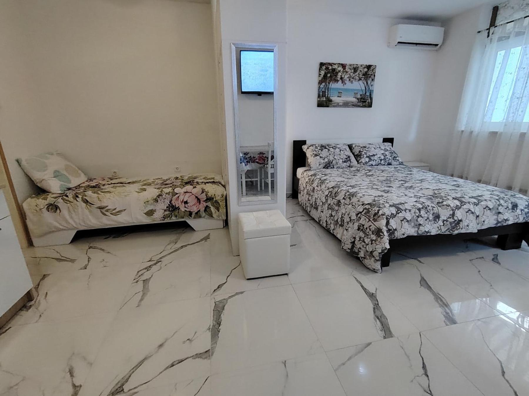 Studio-Apartman Ella Poreč Eksteriør bilde